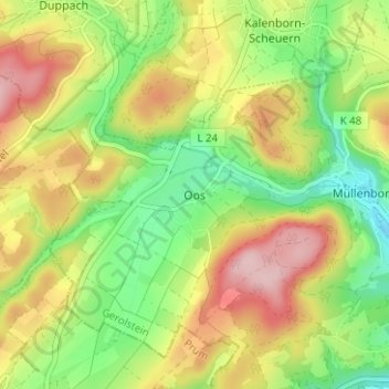 Mapa topográfico Oos, altitud, relieve